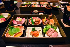 Kaiseki dish