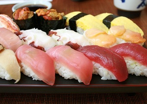 http://www.travel-around-japan.com/pht-j47-sushi.jpg