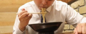 Slurping noodle in Japan
