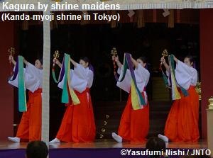 Kagura by shrine maidens at Kanda-myojin shrine in Tokyo