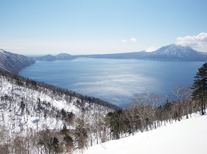 Lake Shikotsu in winter