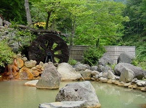 Outdoor bath in a hotel in Ten-ninkyo