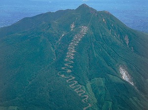 Zigzag road of Tsugaru Iwaki Skyline