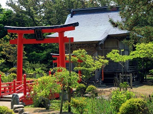 Main shrine of Takayama Inari Shrine