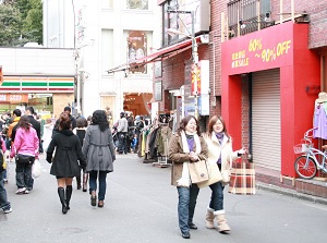 An alley of Takeshita Street