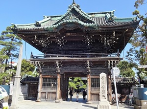 Nitenmon gate of Shibamata Taishakuten