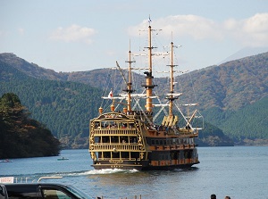 Pleasure ship of Lake Ashi