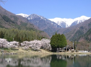 Kiso-Komagatake from Komagane in spring
