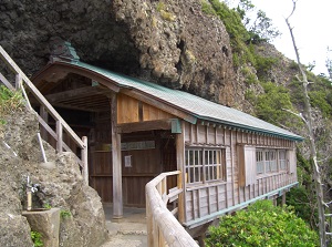 Irou Shrine