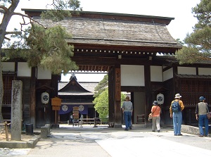 Gate of Takayama Jin-ya