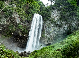 Hirayu Falls