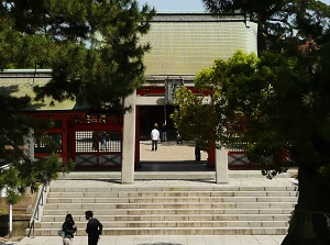 Entrance to four shrines