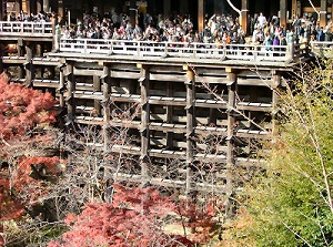 Kiyomizu-dera