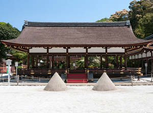 Hosodono and Tatezuna in Kamigamo Shrine