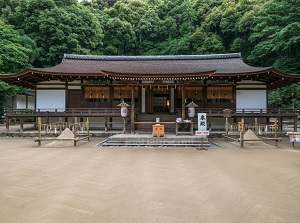Haiden of Ujigami Shrine