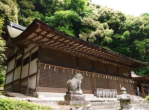 Honden of Ujigami Shrine