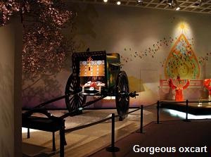 Gorgeous oxcart in the Tale of Genji Museum