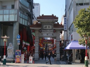 Choanmon (East gate) of Nankinmachi