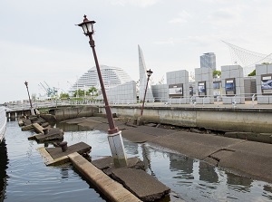 Port of Kobe Earthquake Memorial Park
