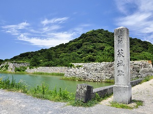 Ruin of Hagi Castle and Mt.Shizuki