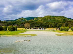 Visitors in Ancient Dazaifu Government Office