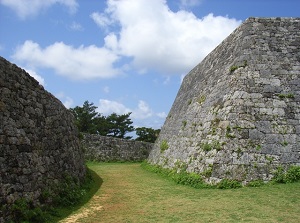 Stone wall of Zakimi Castle